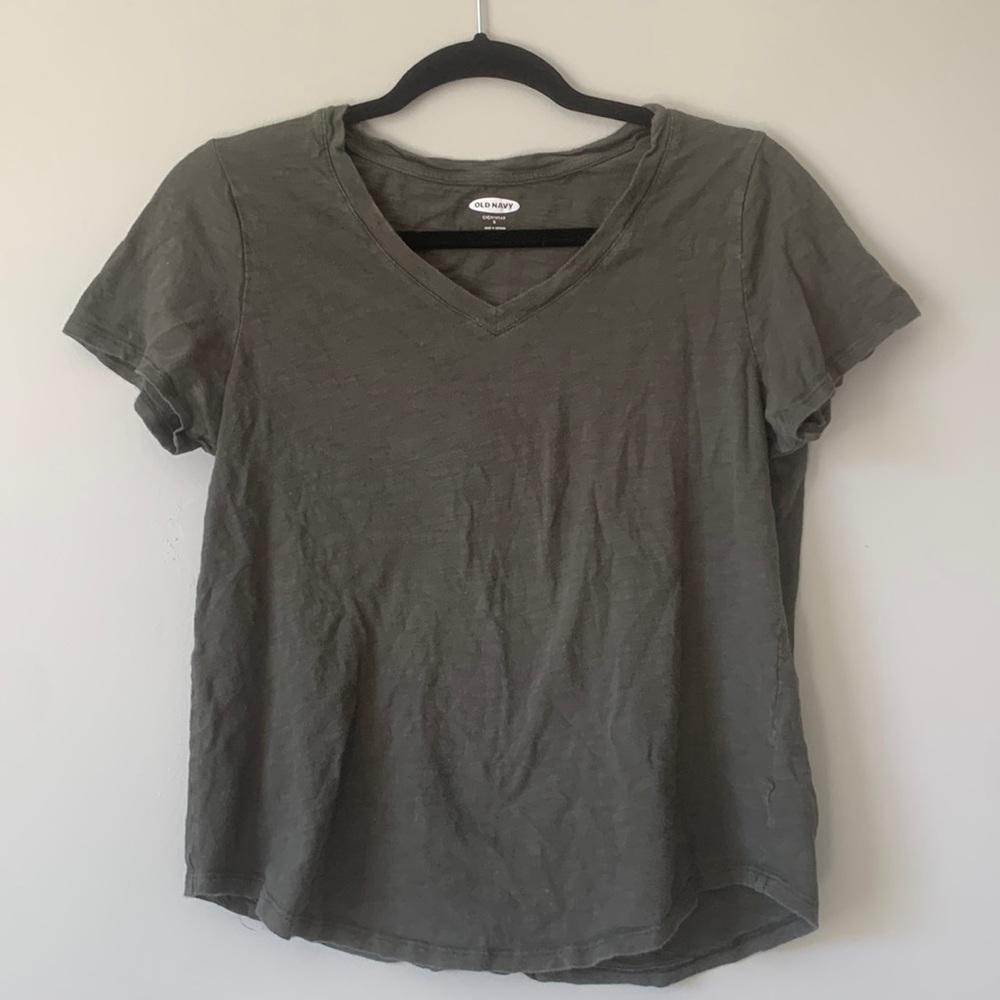 Army green short sleeve shirt